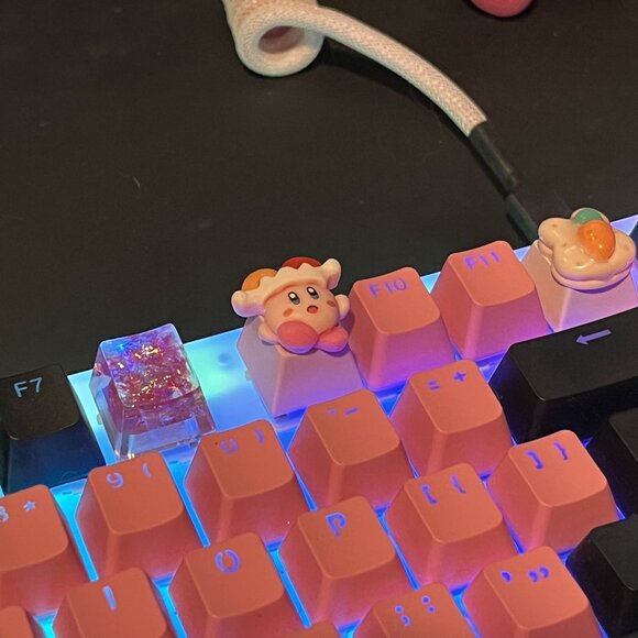 Pink Cute Jester Kirby Anime Character Keycap, for OEM switches, Nintendo - Picture 1 of 2